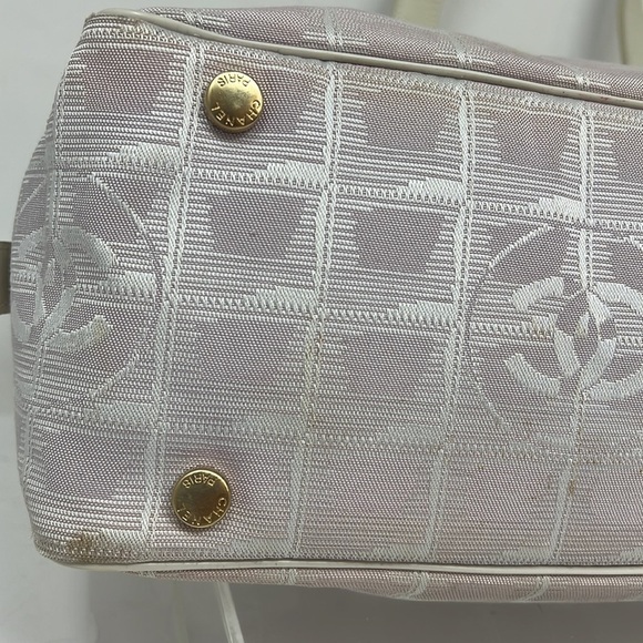 CHANEL Travel Ligne Bowler Bag - Picture 8 of 16